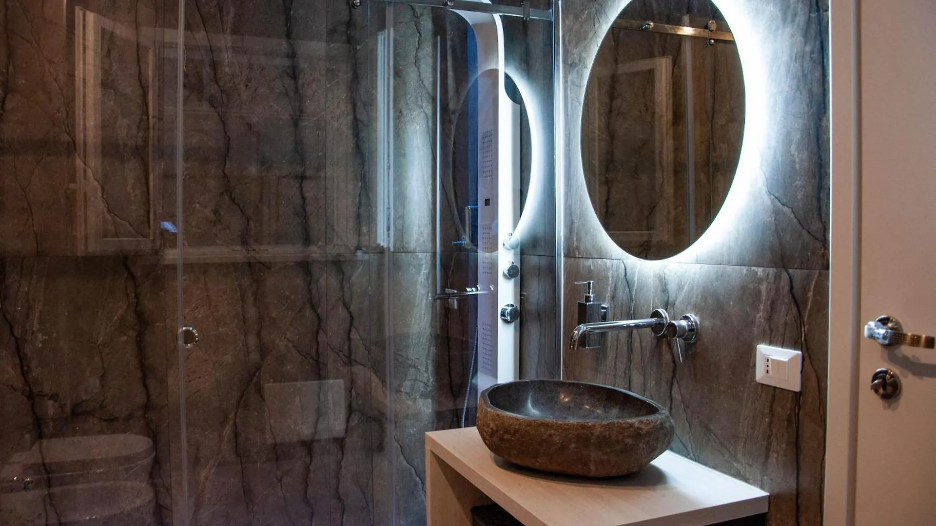 باليرمو Sicily Luxury Rooms 0*,  إيطاليا