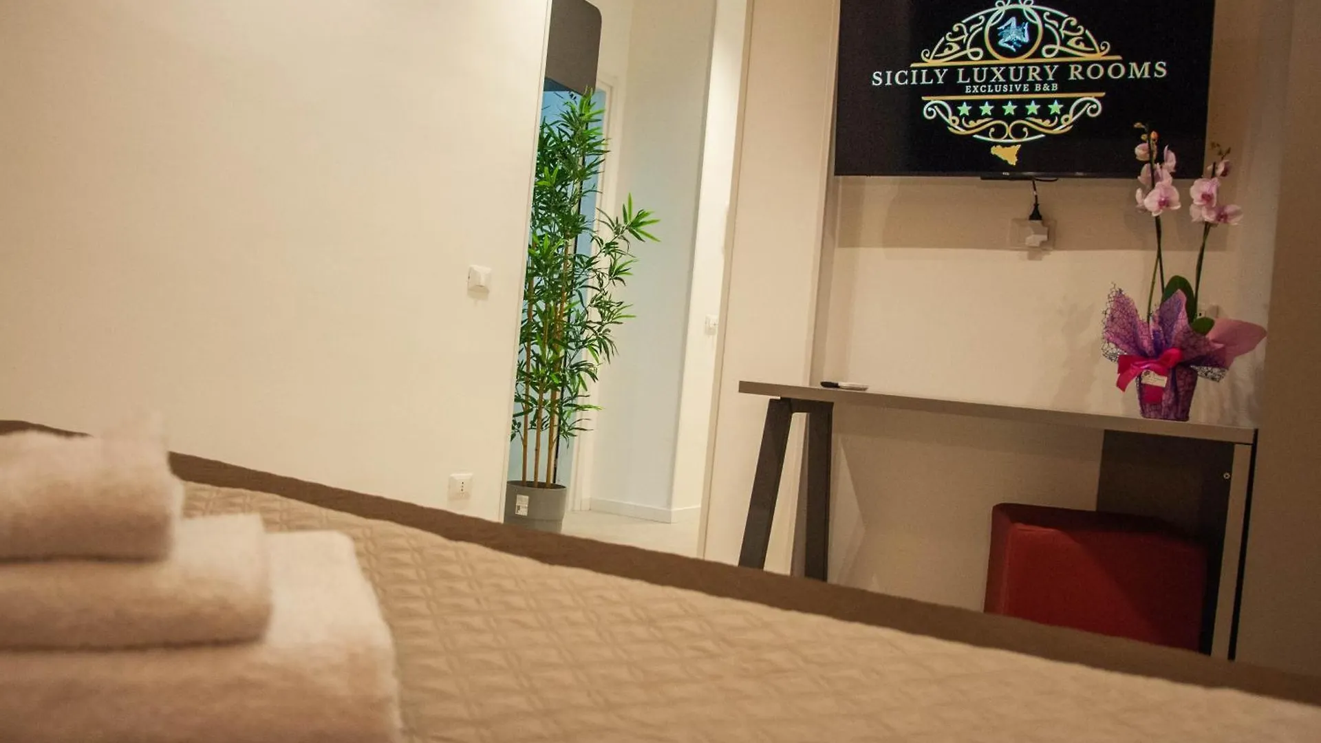 باليرمو Sicily Luxury Rooms إيطاليا